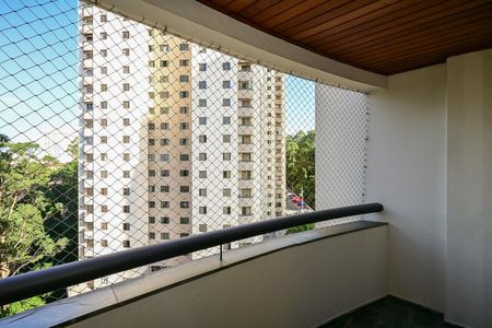 Varanda de apartamento para alugar com 3 quartos, 110m² em Chácara Agrindus, Taboão da Serra