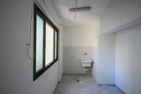 Apartamento para alugar com 110m², 3 quartos e 1 vagaÁrea de Serviço