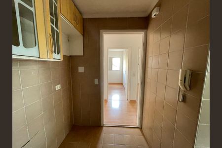 Apartamento à venda com 52m², 2 quartos e 1 vagaCozinha