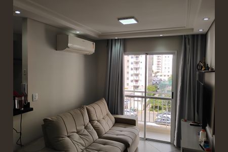 Sala de apartamento para alugar com 2 quartos, 52m² em Jardim Maria Duarte, São Paulo