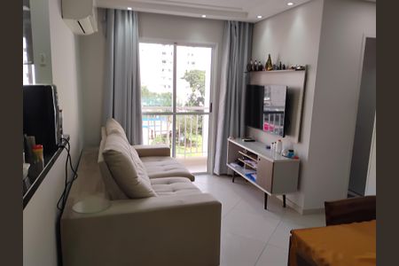 Sala de apartamento para alugar com 2 quartos, 52m² em Jardim Maria Duarte, São Paulo