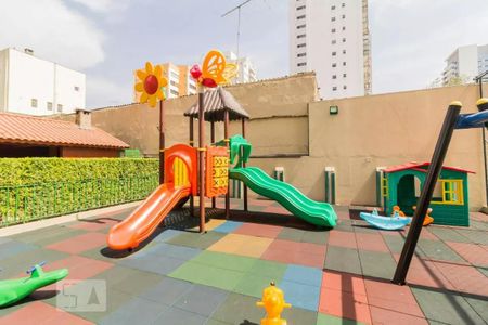 Apartamento para alugar com 56m², 2 quartos e 1 vaga Apartamento para alugar com 56m², 2 quartos e 1 vagaPlayground