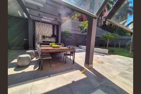 Studio à venda com 25m², 1 quarto e sem vagaChurrasqueira