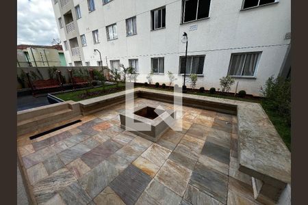 Apartamento à venda com 34m², 2 quartos e 1 vaga Apartamento à venda com 34m², 2 quartos e 1 vagaÁrea comum - Lareira