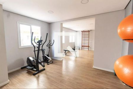 Apartamento à venda com 34m², 2 quartos e 1 vaga Apartamento à venda com 34m², 2 quartos e 1 vagaÁrea comum - Academia