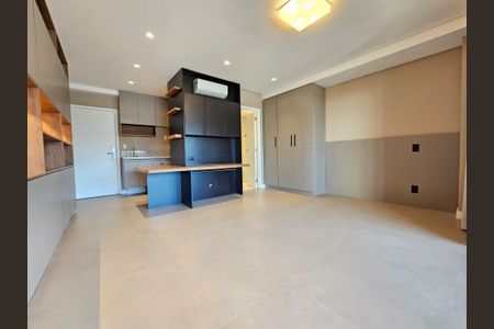 Sala/Quarto de kitnet/studio à venda com 1 quarto, 41m² em Cidade Monções, São Paulo