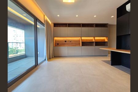 Sala/Quarto de kitnet/studio à venda com 1 quarto, 41m² em Cidade Monções, São Paulo