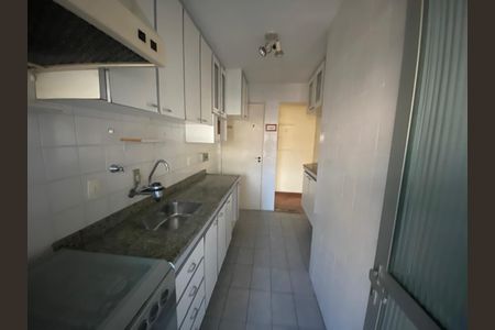 Apartamento à venda com 69m², 3 quartos e 2 vagasCozinha