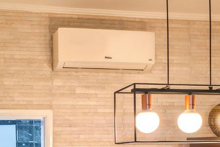 Casa para alugar com 59m², 1 quarto e 2 vagasSala