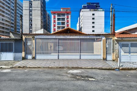 Casa para alugar com 59m², 1 quarto e 2 vagasFachada