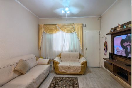 Casa para alugar com 59m², 1 quarto e 2 vagasSala