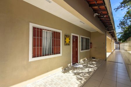 Casa para alugar com 59m², 1 quarto e 2 vagasHall de entrada