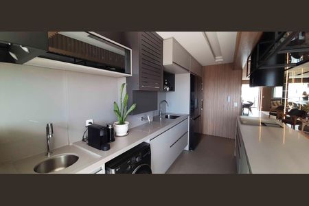 Apartamento à venda com 78m², 2 quartos e 2 vagasÁrea de Serviço