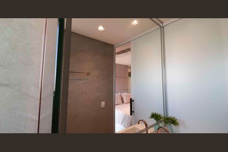 Apartamento à venda com 78m², 2 quartos e 2 vagasBanheiro da Suíte 1