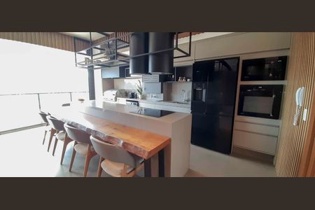 Apartamento à venda com 78m², 2 quartos e 2 vagasCozinha