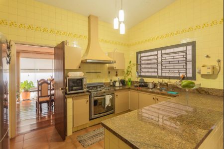 Casa à venda com 300m², 3 quartos e 4 vagasCozinha