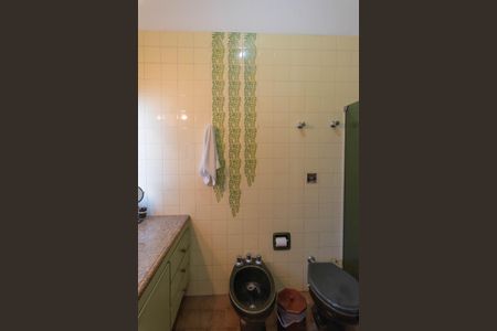 Casa à venda com 300m², 3 quartos e 4 vagasBanheiro Social