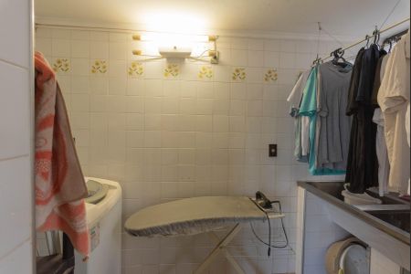 Casa à venda com 300m², 3 quartos e 4 vagasLavanderia
