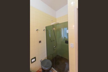 Casa à venda com 300m², 3 quartos e 4 vagasBanheiro Social