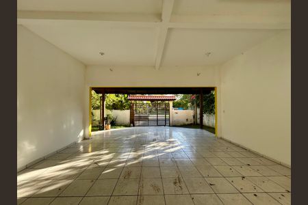 Casa para alugar com 272m², 6 quartos e 4 vagasGaragem