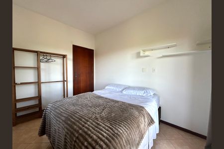 Casa para alugar com 272m², 6 quartos e 4 vagasQuarto 4