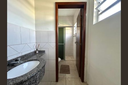 Casa para alugar com 272m², 6 quartos e 4 vagasBanheiro 