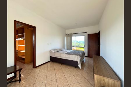 Casa para alugar com 272m², 6 quartos e 4 vagasSuíte 