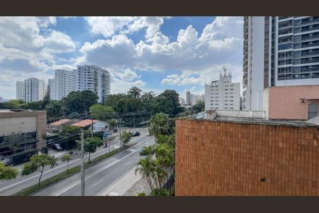 Sacada de kitnet/studio para alugar com 1 quarto, 27m² em Santo Amaro, São Paulo