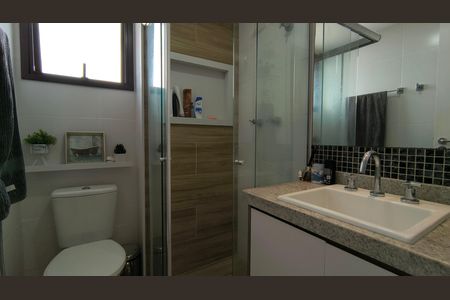 Apartamento à venda com 124m², 4 quartos e 2 vagasBanheiro da Suíte 4