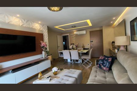 Sala  de apartamento à venda com 4 quartos, 124m² em Recreio dos Bandeirantes, Rio de Janeiro