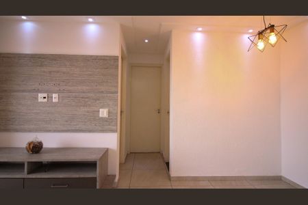 Sala de apartamento para alugar com 2 quartos, 48m² em Vila Bela, São Paulo
