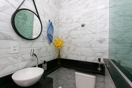 Casa à venda com 550m², 3 quartos e 3 vagasBanheiro