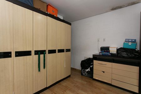 Casa à venda com 550m², 3 quartos e 3 vagasSuíte 2
