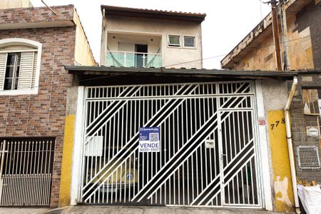 Casa à venda com 550m², 3 quartos e 3 vagasFachada