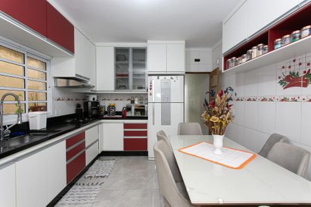 Casa à venda com 550m², 3 quartos e 3 vagasCozinha 1