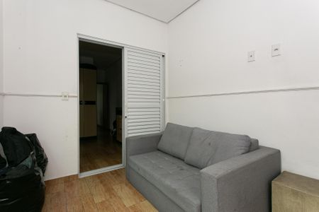 Casa à venda com 550m², 3 quartos e 3 vagasSala