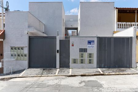 Apartamento para alugar com 40m², 1 quarto e sem vagaFachada do condomínio + plaquinha