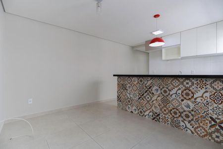 Sala de apartamento para alugar com 1 quarto, 40m² em Jardim Primavera, São Paulo