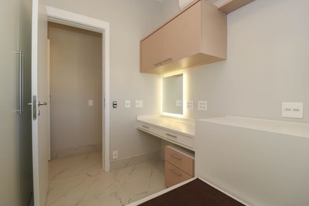 Apartamento para alugar com 69m², 2 quartos e 1 vaga Apartamento para alugar com 69m², 2 quartos e 1 vagaQuarto