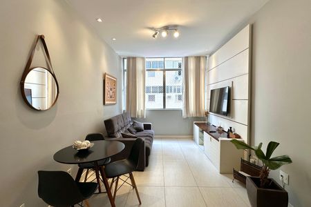 Apartamento à venda com 80m², 2 quartos e 1 vagaCozinha