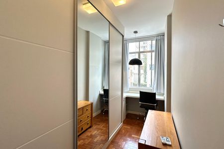 Apartamento à venda com 80m², 2 quartos e 1 vagaSuíte