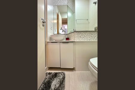 Apartamento à venda com 80m², 2 quartos e 1 vagaBanheiro social