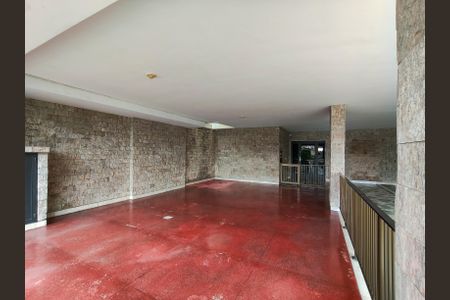 Apartamento para alugar com 75m², 2 quartos e 2 vagas Apartamento para alugar com 75m², 2 quartos e 2 vagasFachada e portaria