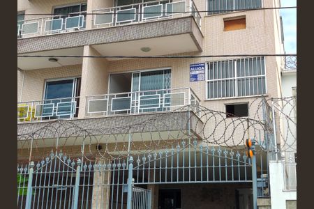 Apartamento para alugar com 75m², 2 quartos e 2 vagas Apartamento para alugar com 75m², 2 quartos e 2 vagasFachada e portaria