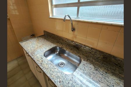 Apartamento para alugar com 75m², 2 quartos e 2 vagas Apartamento para alugar com 75m², 2 quartos e 2 vagasCozinha