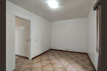 Apartamento para alugar com 75m², 2 quartos e 2 vagas Apartamento para alugar com 75m², 2 quartos e 2 vagasQuarto 2