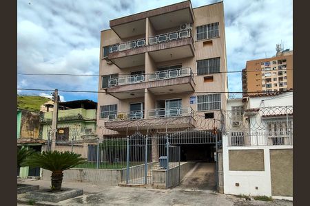 Apartamento para alugar com 70m², 2 quartos e 1 vaga Apartamento para alugar com 70m², 2 quartos e 1 vagaFachada e portaria