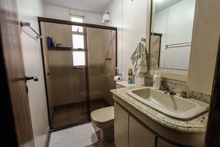 Apartamento à venda com 237m², 3 quartos e 2 vagasBanheiro