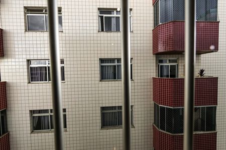 Vista do Quarto 1 de apartamento para alugar com 3 quartos, 237m² em Caiçara-adelaide, Belo Horizonte