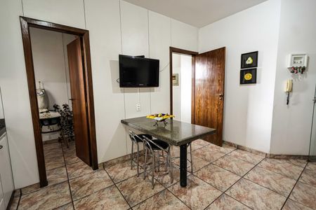 Apartamento à venda com 237m², 3 quartos e 2 vagasCozinha